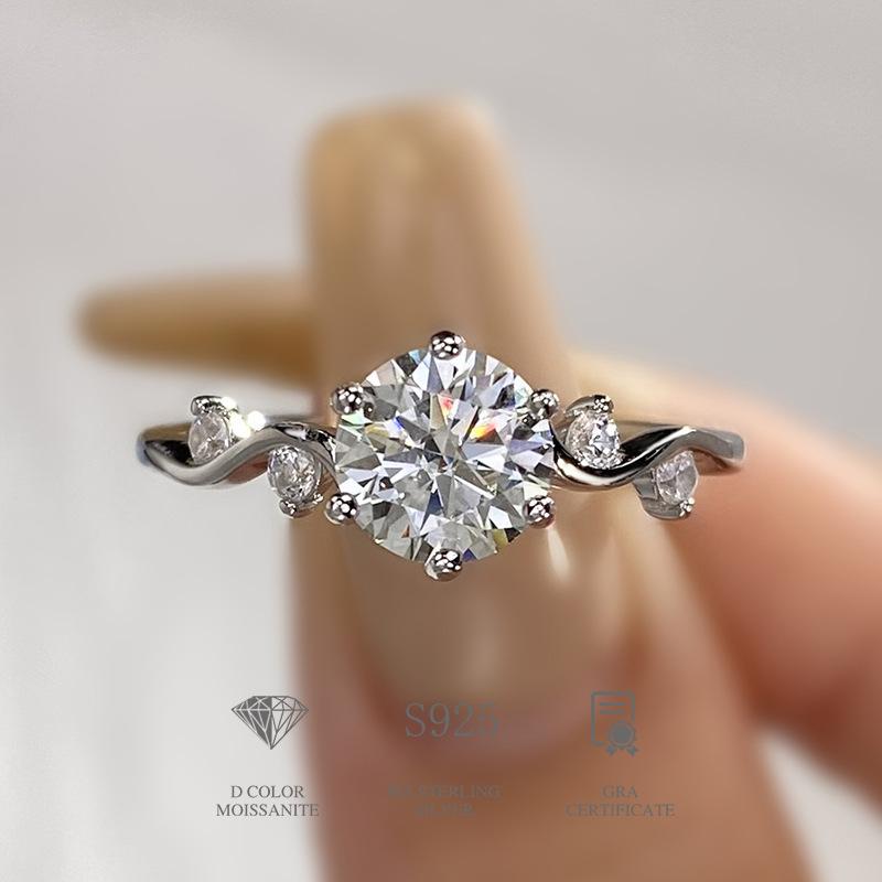 Elegant 925 Sterling Silver Classic Six Claw Moissanite Ring3