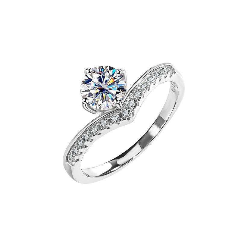 【#31】Elegant 925 Sterling Silver V-Shape Crown Design Moissanite Ring-Stunning Variations in Dazzling Colors