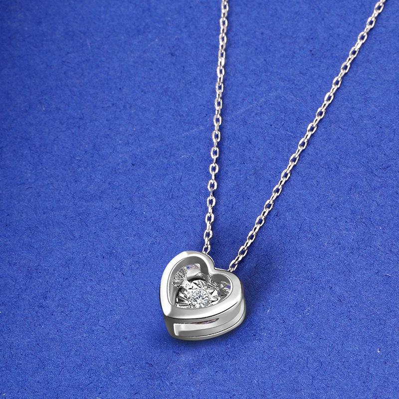 Elegant 925 Sterling Silver Moissanite Heart Shaped Necklace0