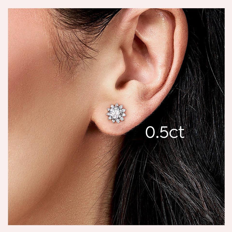 【#177】Elegant SUNFLOWER Moissanite Stud Earrings In 925 Sterling Silver