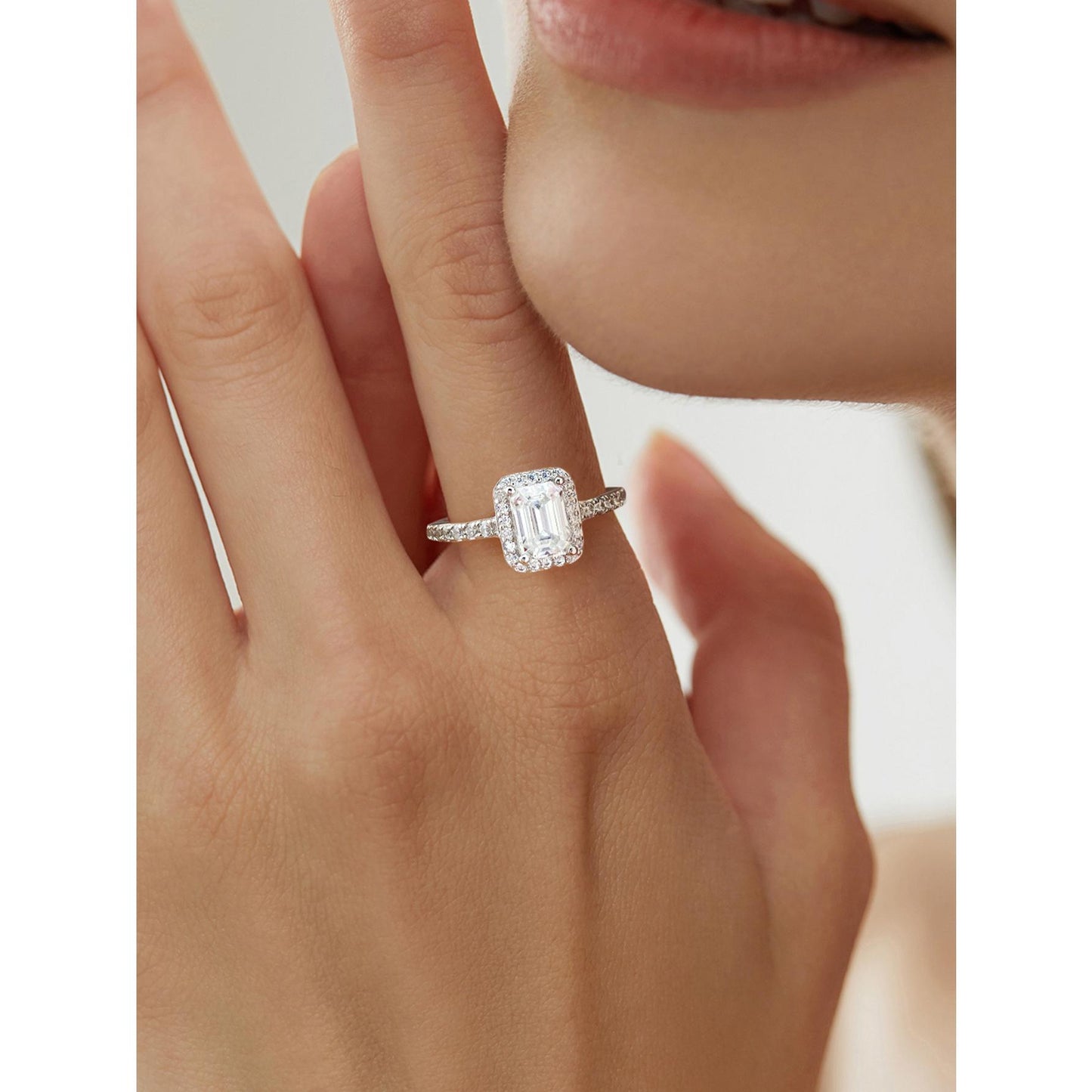 【#134】925 Sterling Silver Ring 1CT Emerald Cut Moissanite Ring