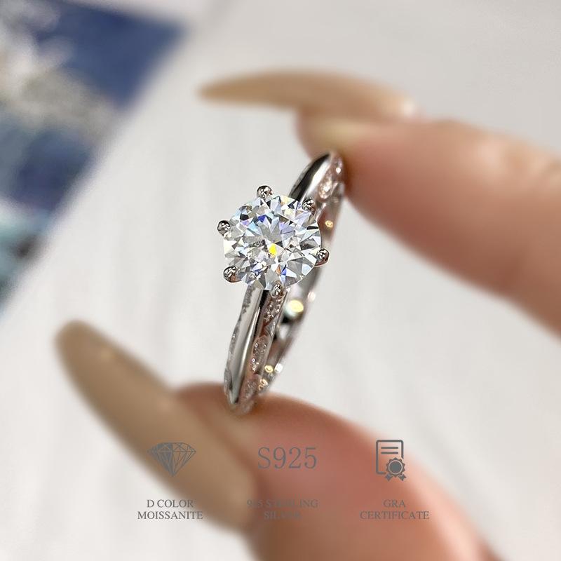 Elegant 925 Sterling Silver Moissanite Proposal Ring0