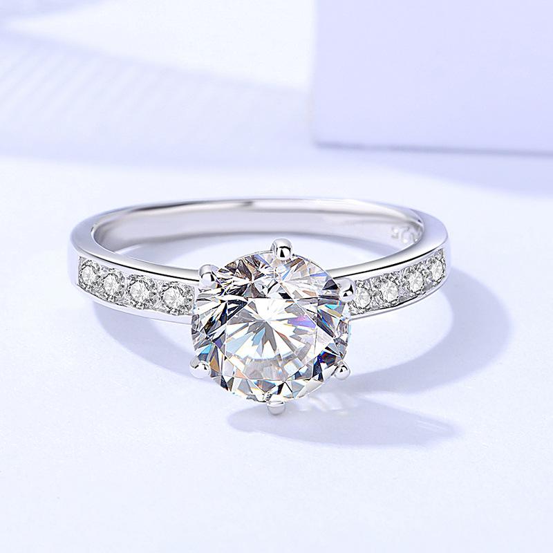 Elegant 925 Sterling Silver 2CT Moissanite Stackable Ring0